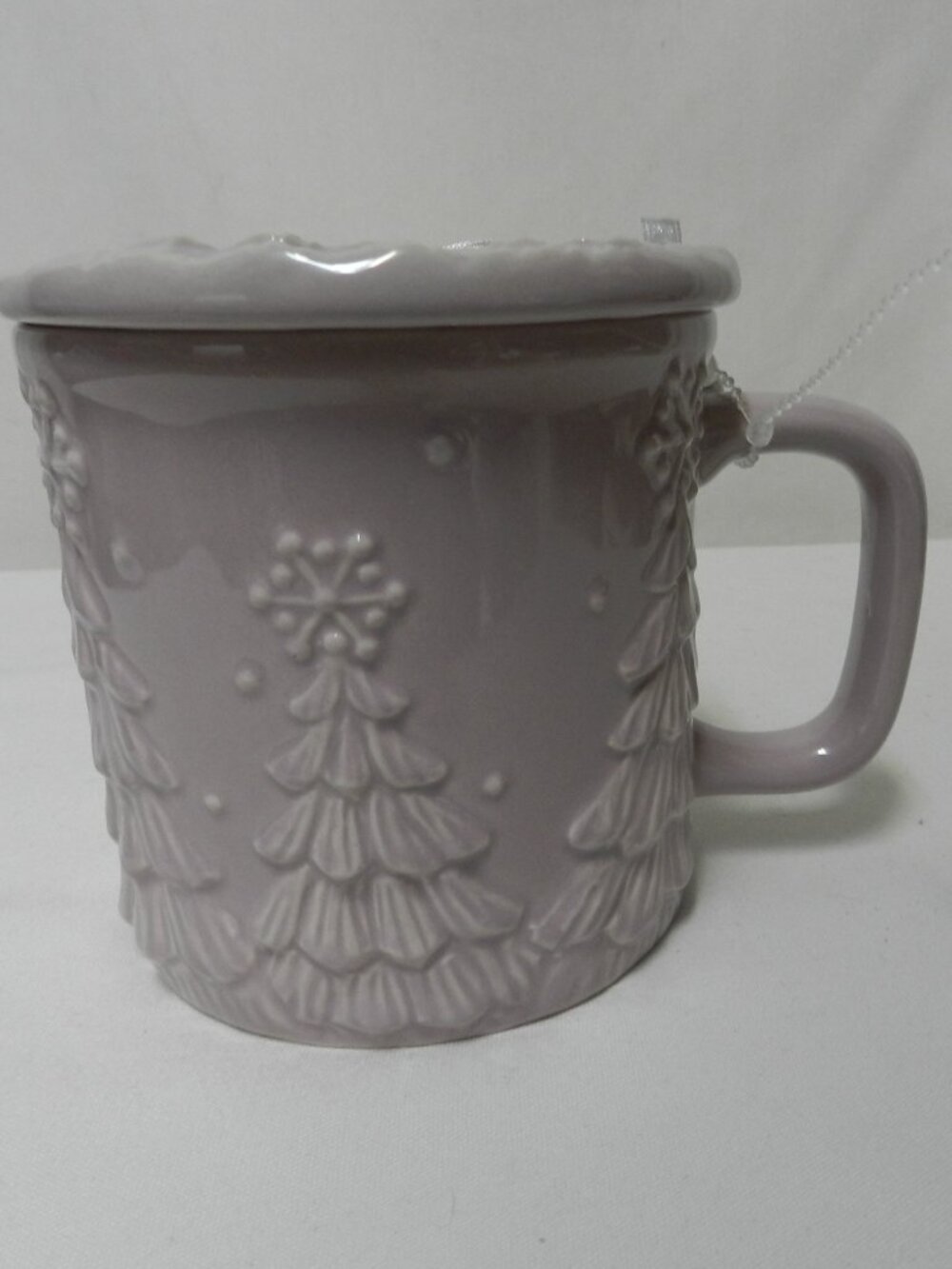 Temptations Christmas Tree purple Mug Cup w/ Lid stoneware Micro Dish 16 oz NEW
